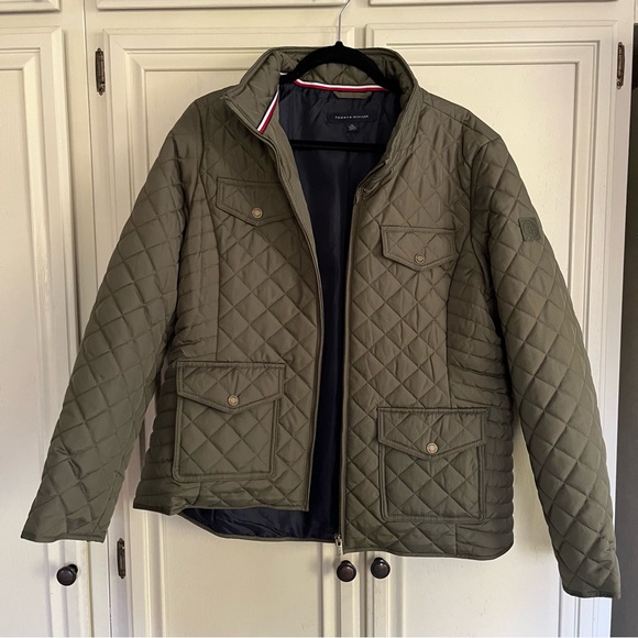 Tommy Hilfiger Women's Quilted Mock Neck Collar Zip Jacket in Thyme Green XL - Picture 2 of 8